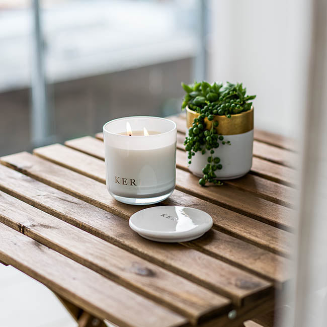 HYDRANGEA & WHITE TEA SOY CANDLE