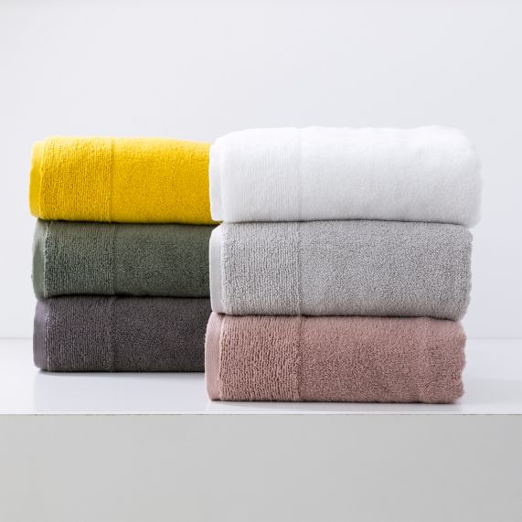 Renee Taylor Aireys 650 GSM Zero Twist Towel Collection Snow [SZ:Bath Towel]