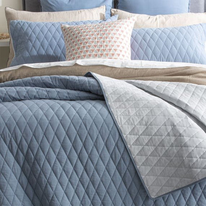 Renee Taylor Diamante Vintage Stone Washed Cotton Reversible Quilted Coverlet Set  Blue [SZ:Queen/King]