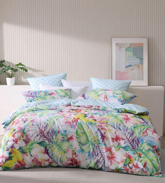 LOGAN & MASON PARAKEETA AQUA QUILT COVER [SZ:European Pillowcase]